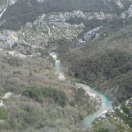 Lägenhet Entre Uzes Et Le Pont Du Gard La Cachette Romantique